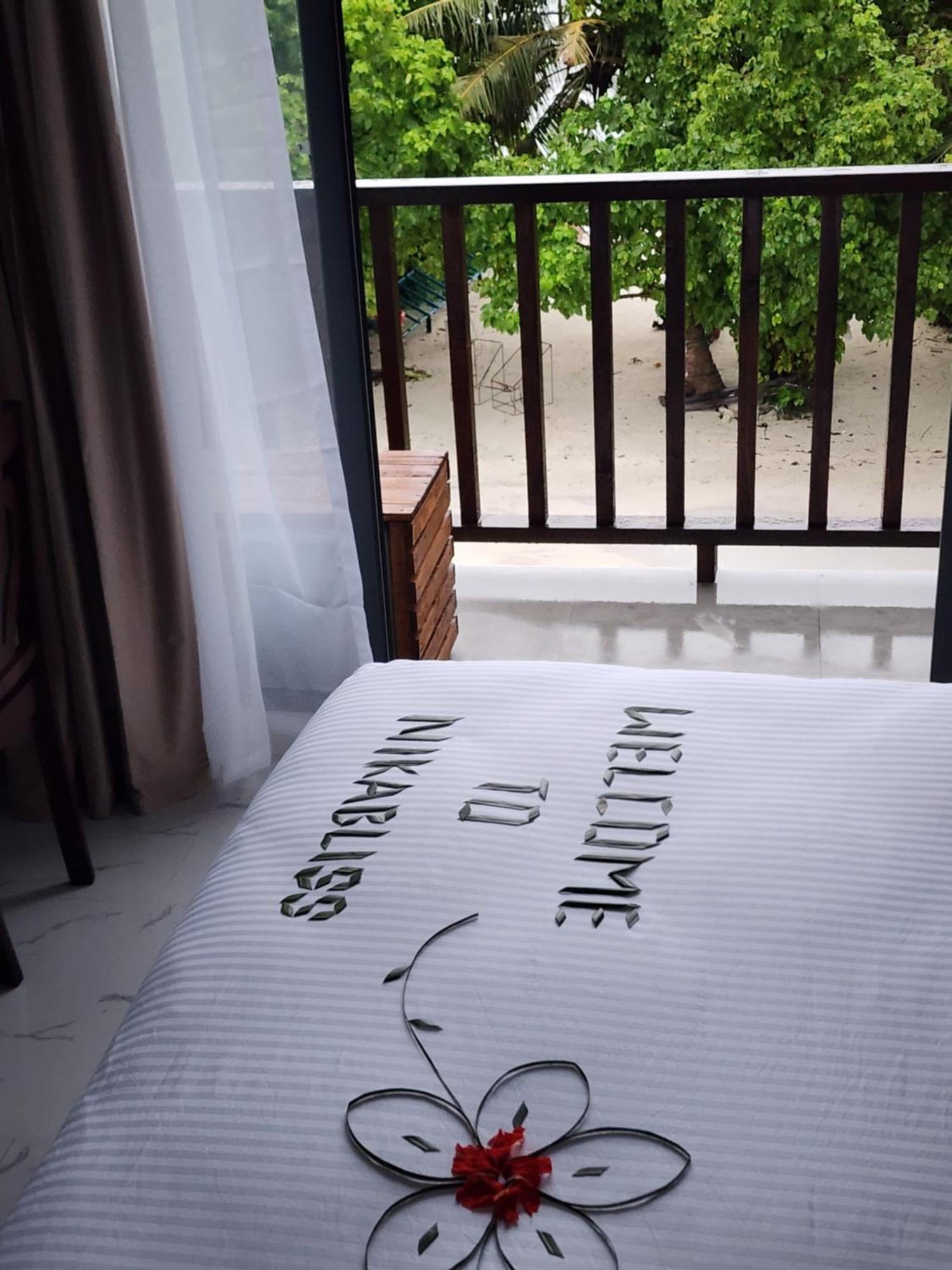 Bed & Breakfast Nikabliss Dhigurah